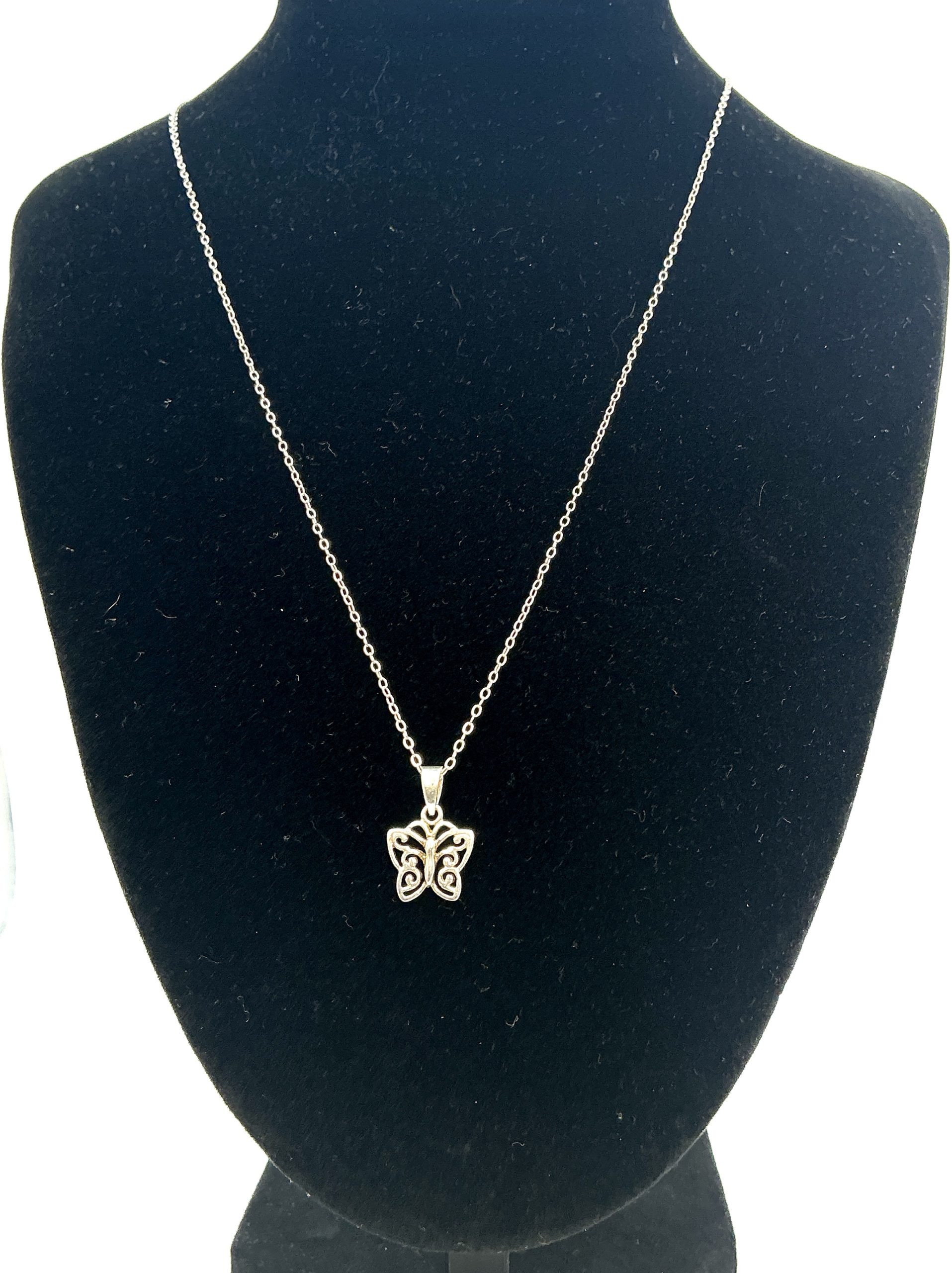 925 Sterling Silver Butterfly Pendant Necklace on 18" Fine Chain – 2.21g - Image 3