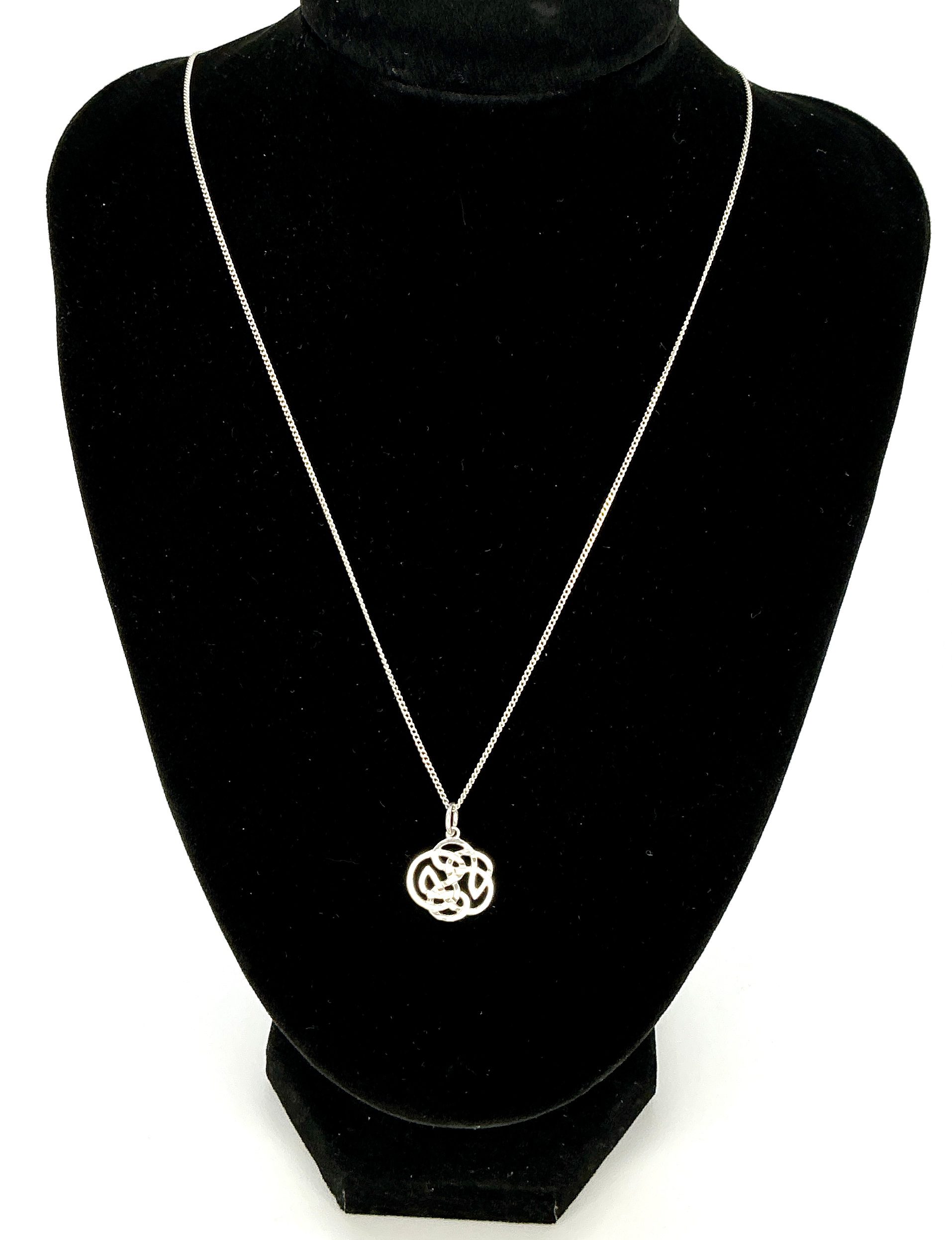 Vintage 925 Sterling Silver Celtic Knot Pendant Necklace – 20" Fine Chain – 2.83g - Image 5