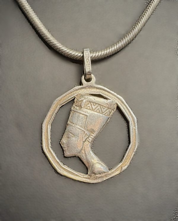15” Sterling Silver thick snake chain with vintage silver Egyptian pendant - Image 6