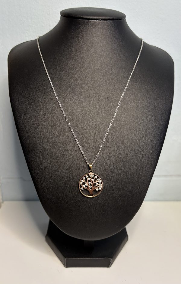 20” Sterling Silver necklace with Silver pendant