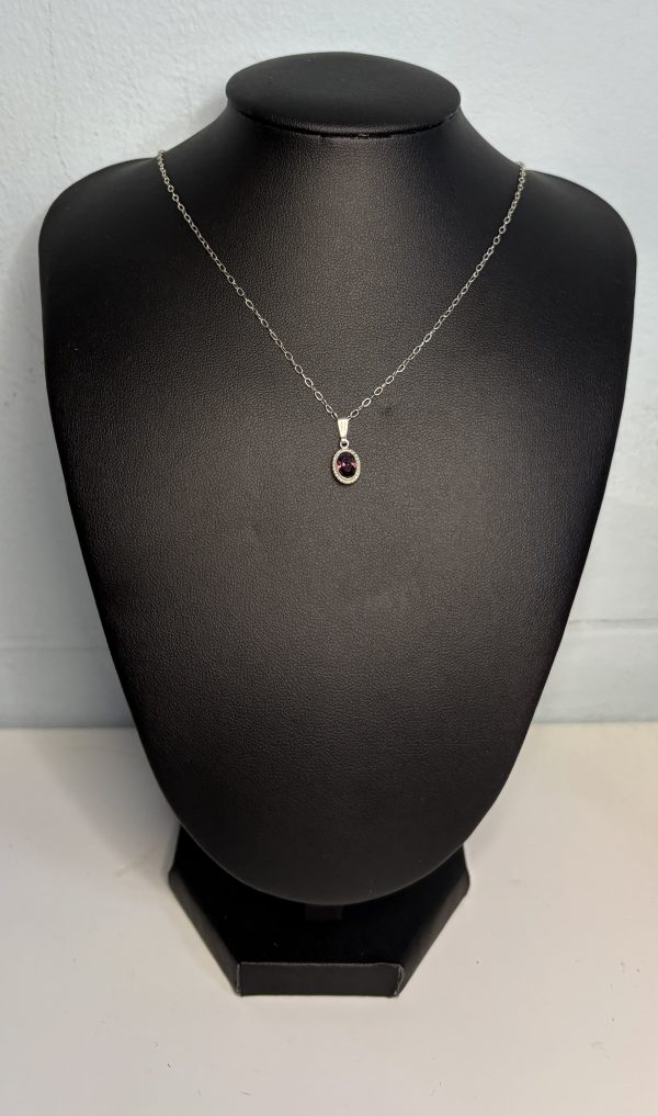 16” Sterling silver chain with small vintage silver and Garnet pendant - Image 3