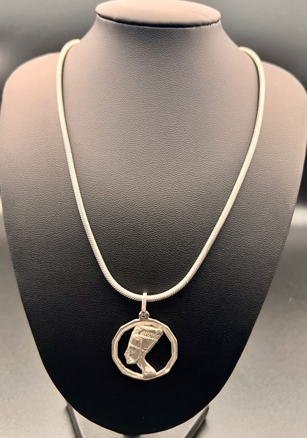 15” Sterling Silver thick snake chain with vintage silver Egyptian pendant - Image 2