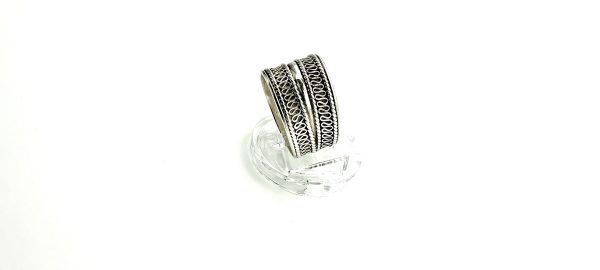 Vintage Sterling Silver Patterned Band Ring – Size R ½ – 3.9g - Image 7
