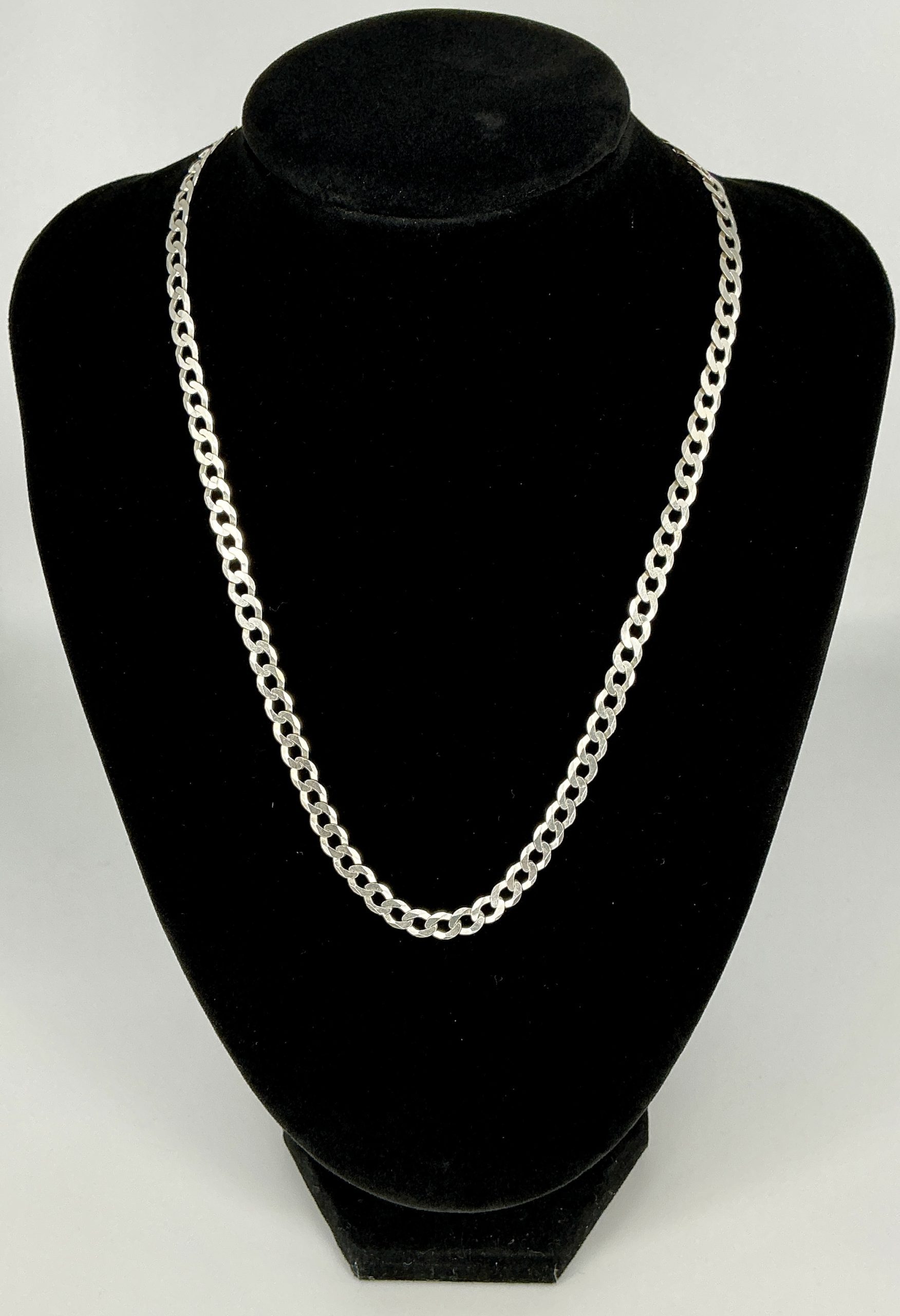 Solid 925 Sterling Silver 18" Curb Link Chain Necklace – 9.72g Heavyweight Polished Unisex Design - Image 5