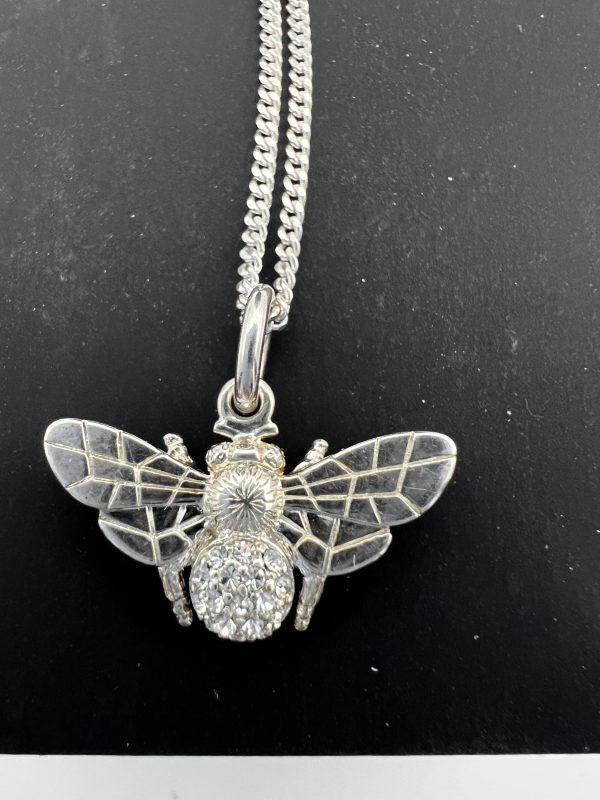 Beautiful Italian silver honeybee and chain