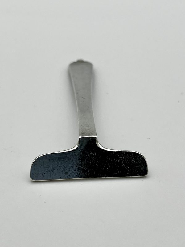 Sterling Silver Pyramid Child's Food Pusher - Image 5