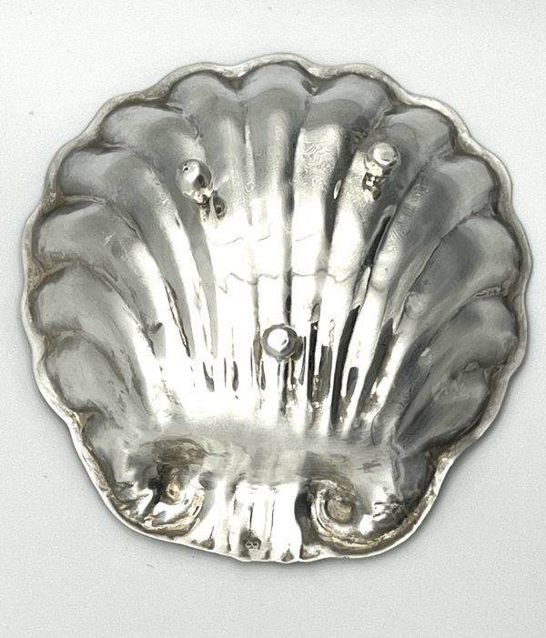 Silver scallop dish - Image 2