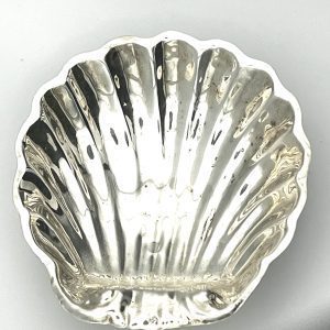 Silver scallop dish