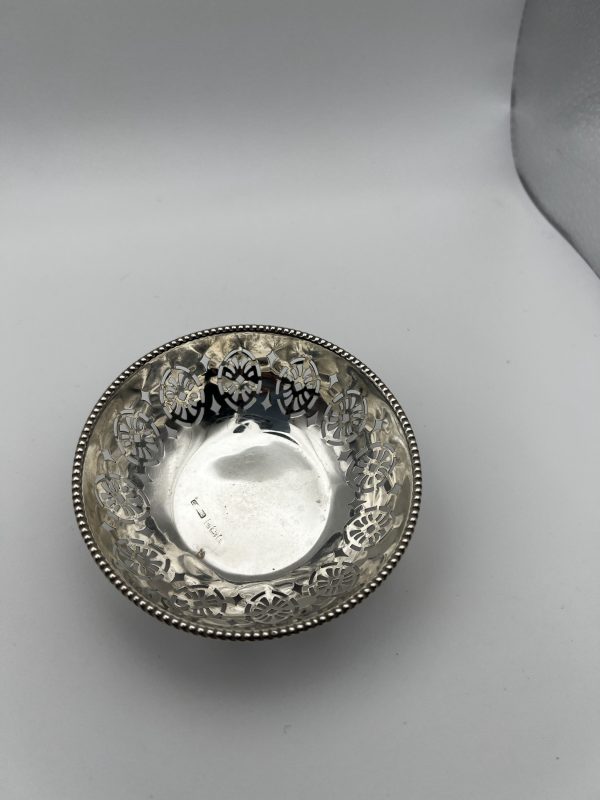 Sterling silver bonbon dish - Image 4