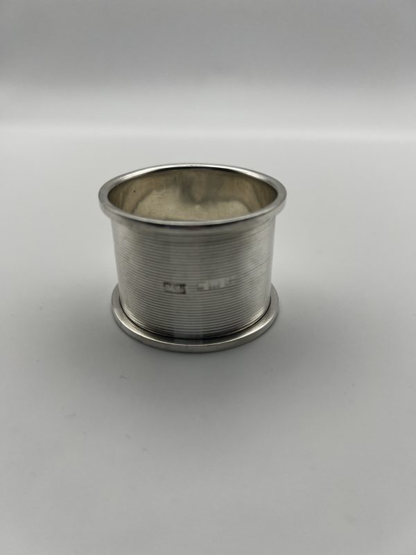 Antique Sterling Silver Napkin Ring by Mappin & Webb – London 1921, 25.7g - Image 3