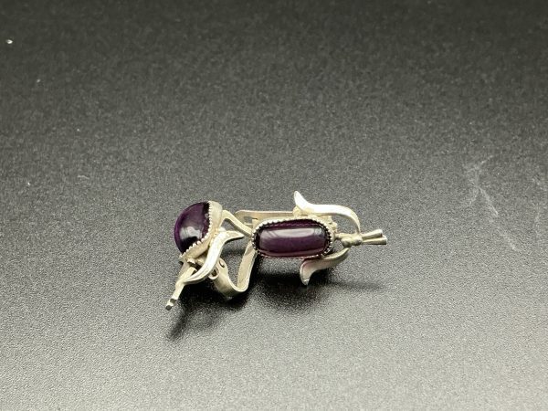Vintage amethyst stud earrings - Image 2