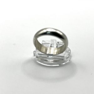 Silver band ring