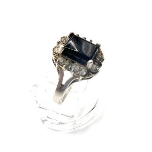 Vintage art deco onyx and Diamante silver ring