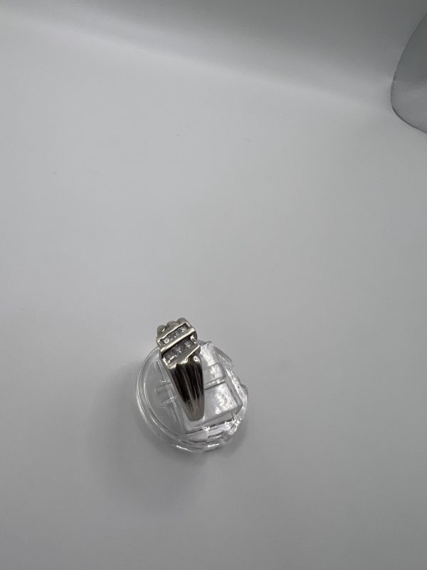 Silver rectangular ring with diamante stones - Image 5
