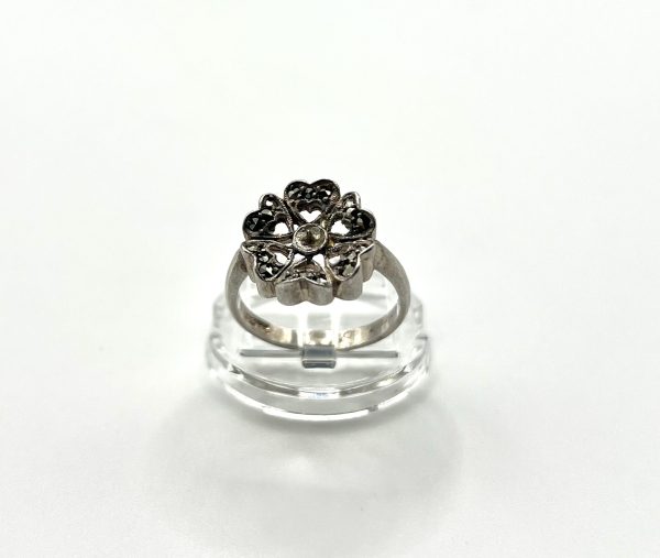 Vintage silver and Marcasite flower ring - Image 2