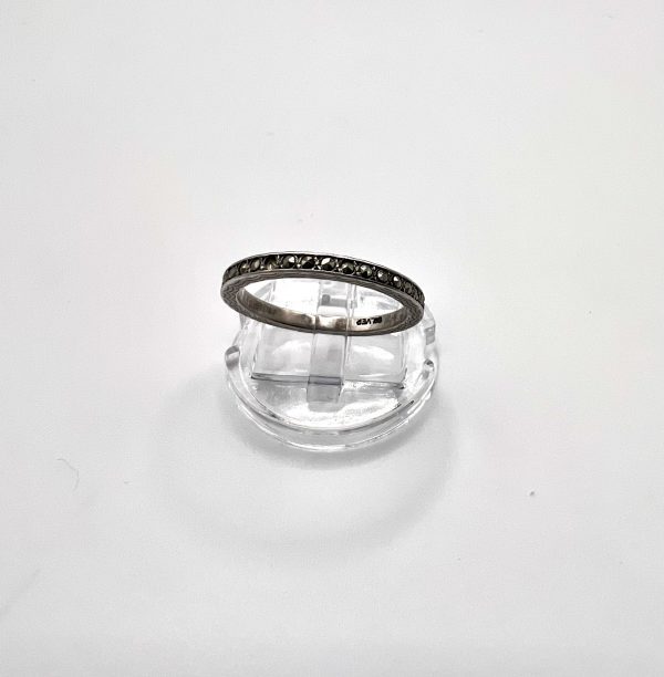 Vintage silver and Marcasite band ring - Image 4