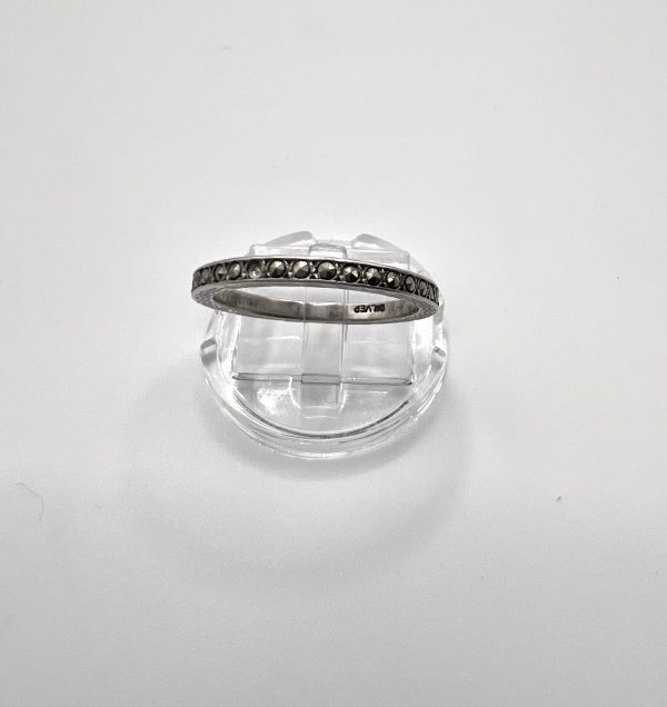 Vintage silver and Marcasite band ring - Image 2