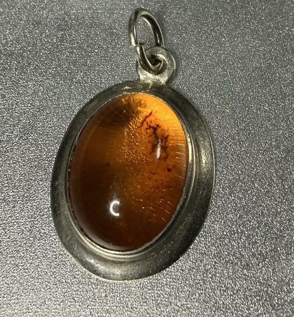 Silver and Amber pendant - Image 4