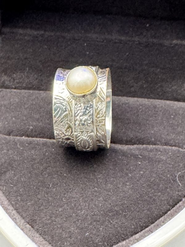 Vintage Pearl Spinner Ring | 925 Sterling Silver | Ring Size L - Image 4