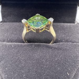 10 ct gold ring Perot and diamond ring
