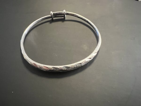 Solid 999 silver expandable bangle - Image 4