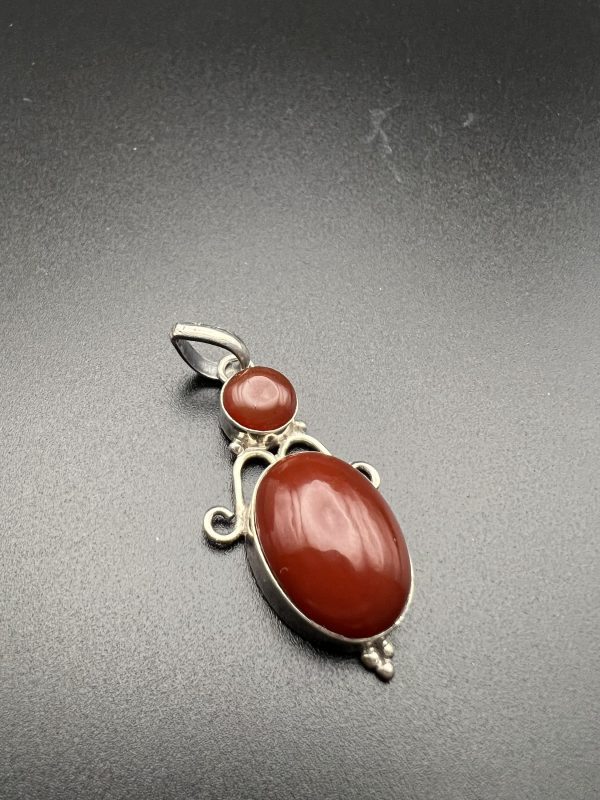 Vintage sterling silver Amber pendant