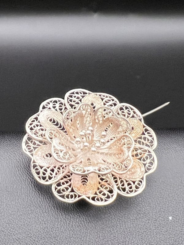 Sterling silver filigree floral brooch - Image 4