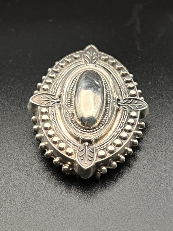 Hallmarked sterling silver brooch made in Birmingham