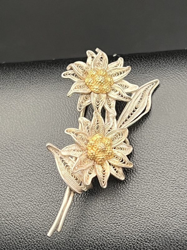 Sterling silver double flower delicate brooch