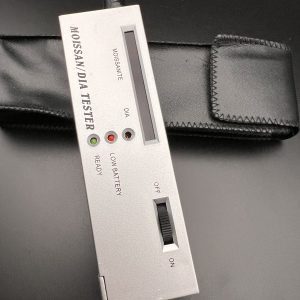 Moissanite and diamond tester