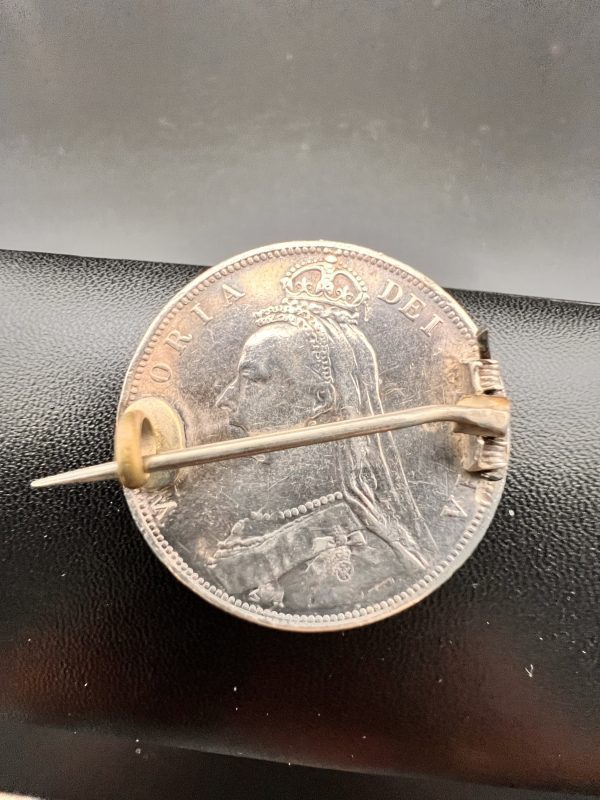Antique Queen Victoria 1887 Silver Crown Coin Brooch – Mounted Victorian Jubilee Coin - Image 2