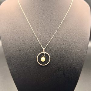 Necklace & Pendant