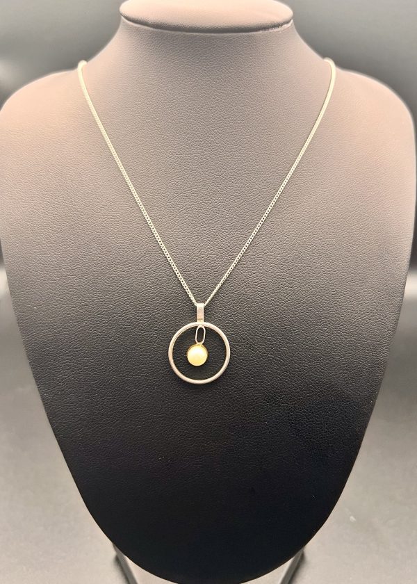 18” Sterling necklace with elegant vintage silver and pearl pendant - Image 4