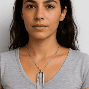 Sterling Silver 925 Short Chain Necklace with Modern Art Glass Pendant – 16.5” – 2g – Insured Delivery