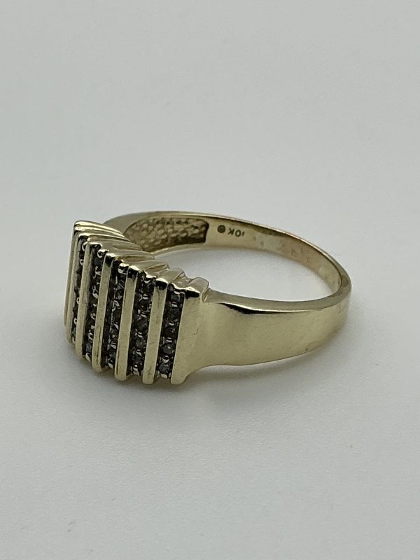 10k Yellow Gold Diamond Ring – 4.5g | Size S | Luxury Ribbed Design for Men - Image 11