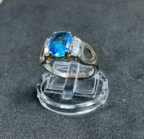 925 silver ring with CZ stones