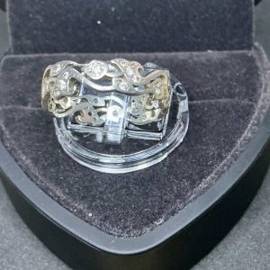 Vintage CZ and silver filigree ring