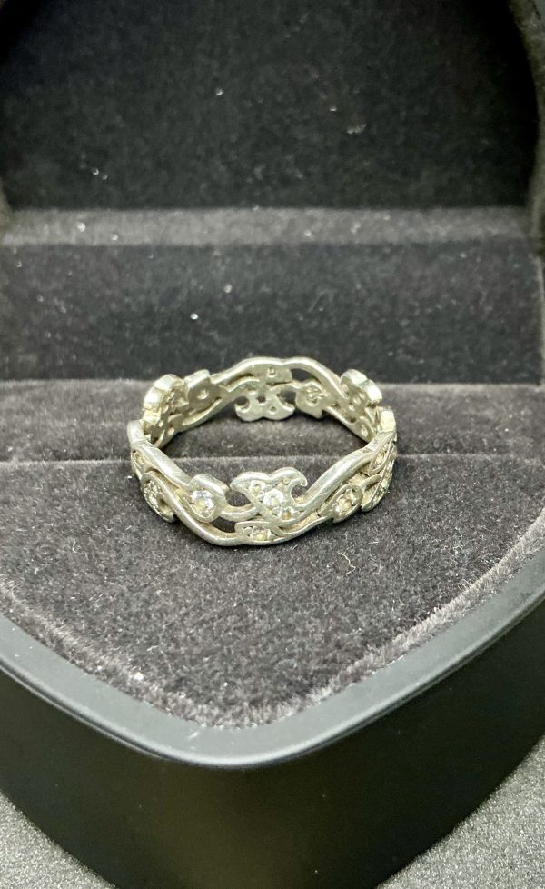 Vintage CZ and silver filigree ring - Image 2
