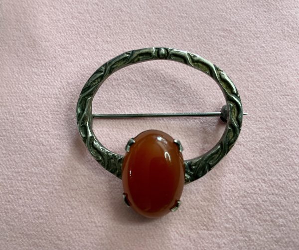 Vintage silver brooch with carnelian stone