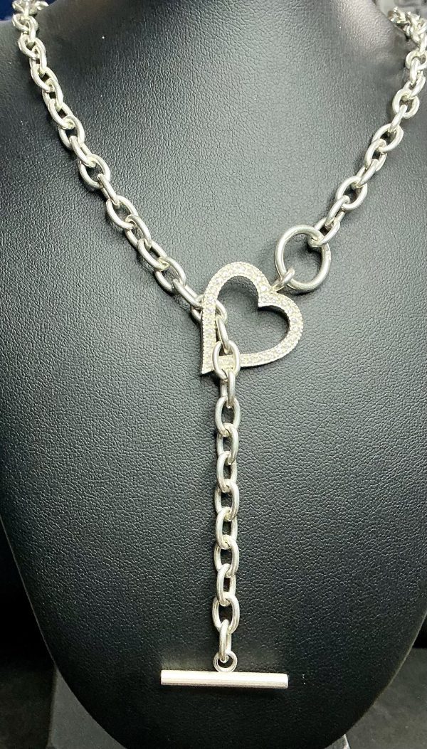 16” Silver tea bar with heart shaped pendant  necklace - Image 2