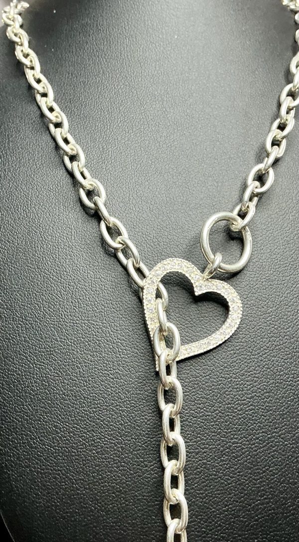 16” Silver tea bar with heart shaped pendant  necklace - Image 3