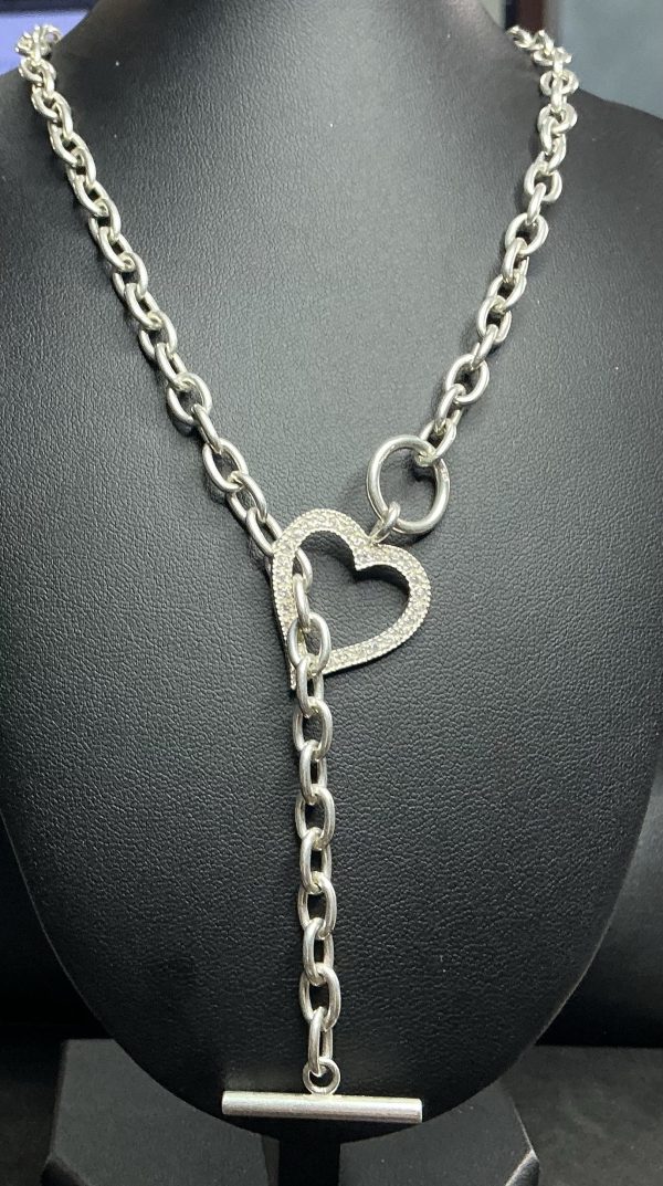 16” Silver tea bar with heart shaped pendant  necklace - Image 4