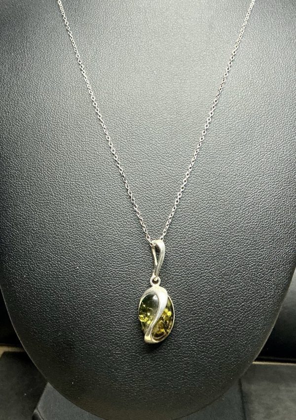 18” Sterling silver necklace with green amber pendant - Image 3