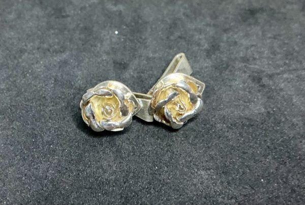 Sterling silver rose earrings - Image 2