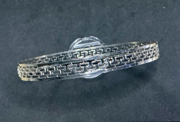 Sterling silver fine bangle