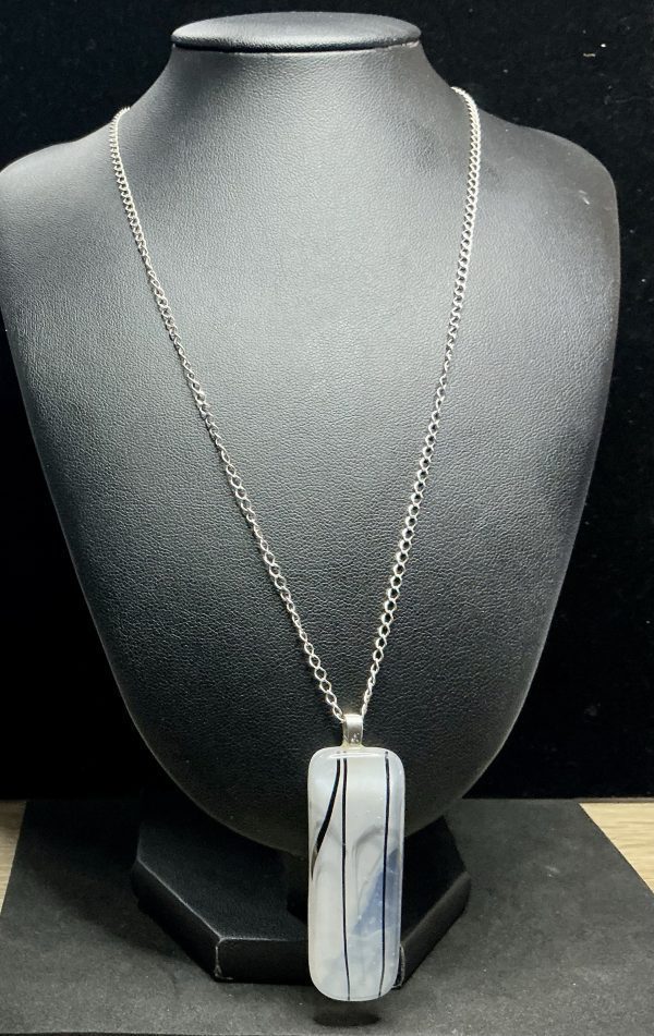 18” Silver chain with glass pendant
