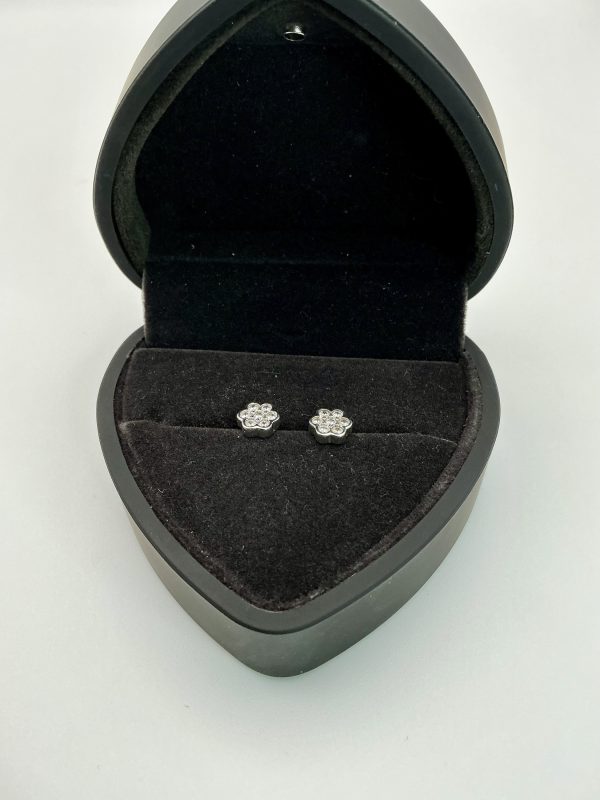Sterling silver flower earrings with CZ stones - Image 4