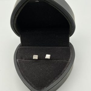 Elegant Sterling Silver Mother of Pearl Stud Earrings – 1.2g