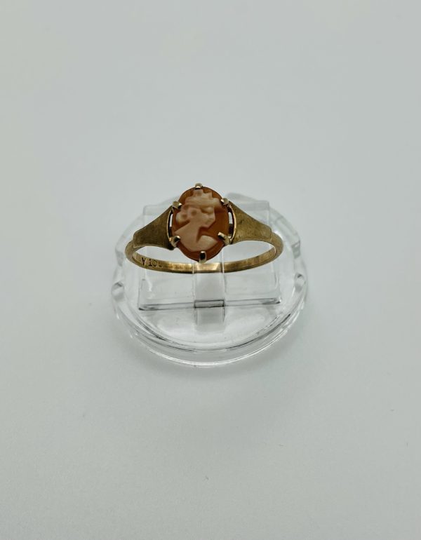 Vintage 9ct Gold Cameo Ring – UK Size N – Antique Hand-Carved Shell Portrait