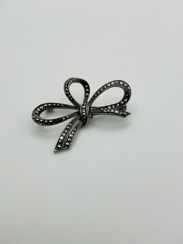 Vintage Marcasite Bow Brooch in Sterling Silver